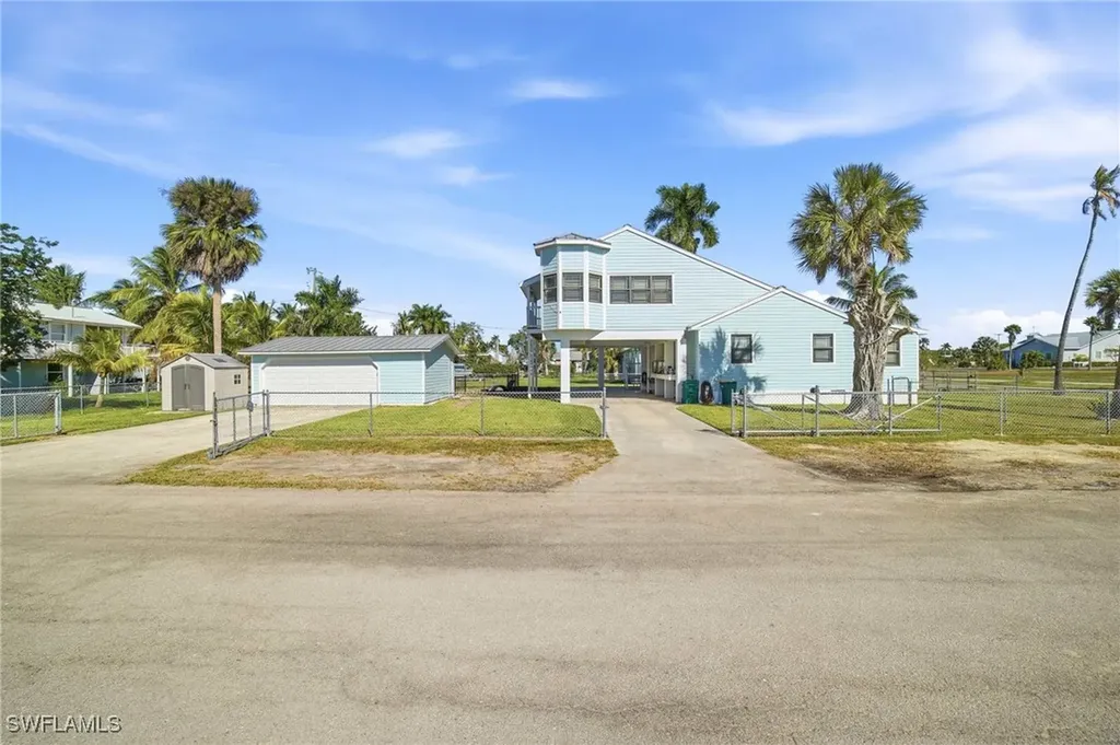 407 Copeland Avenue N Everglades City FL 34139