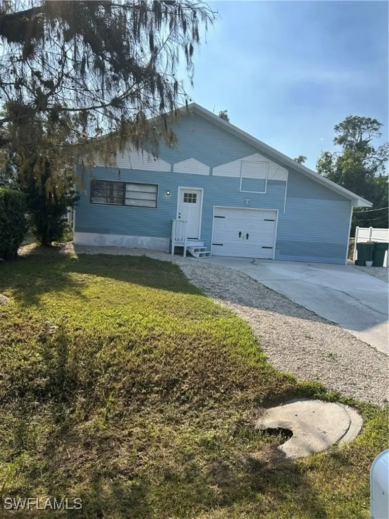 281 Benson Street E Naples FL 34113