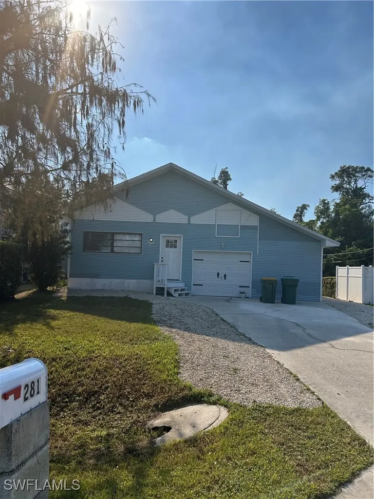 281 Benson Street E Naples FL 34113