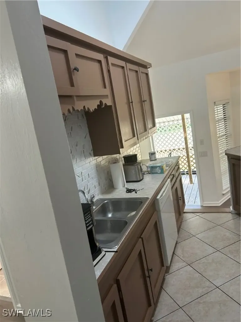 281 Benson Street E Naples FL 34113