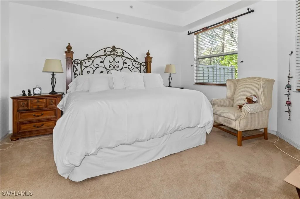 1405 Mariposa Circle Naples FL 34105