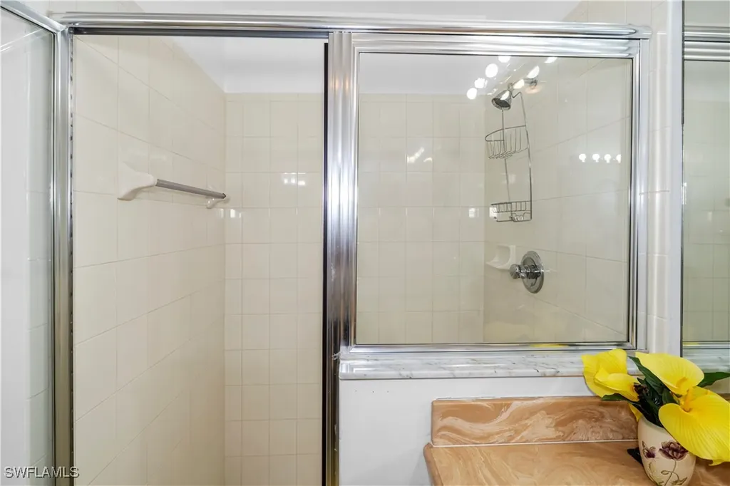 1405 Mariposa Circle Naples FL 34105