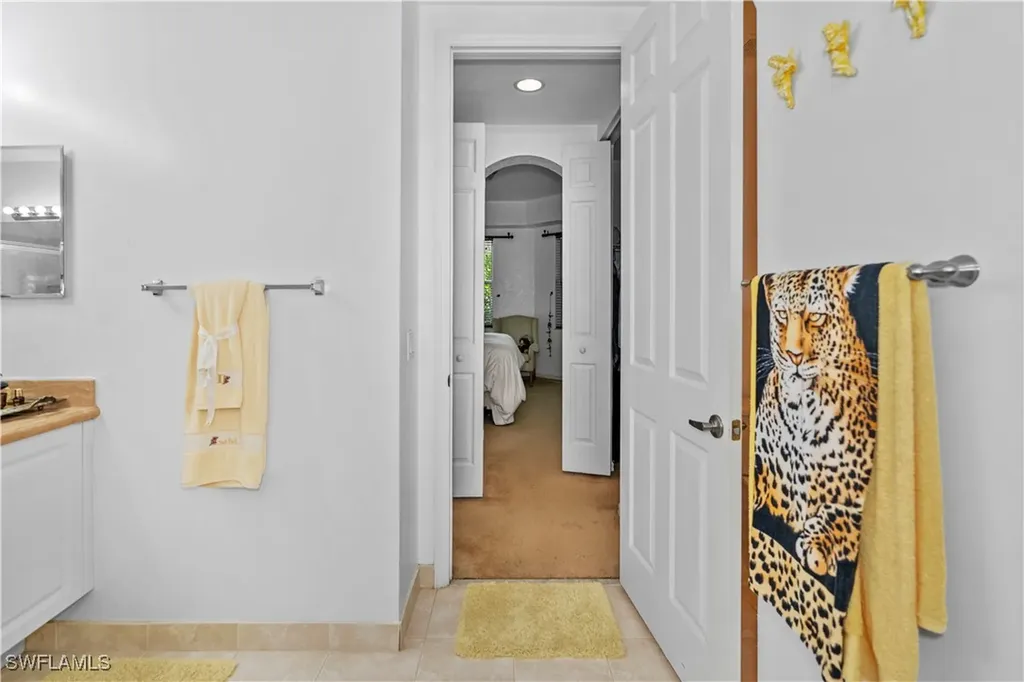 1405 Mariposa Circle Naples FL 34105