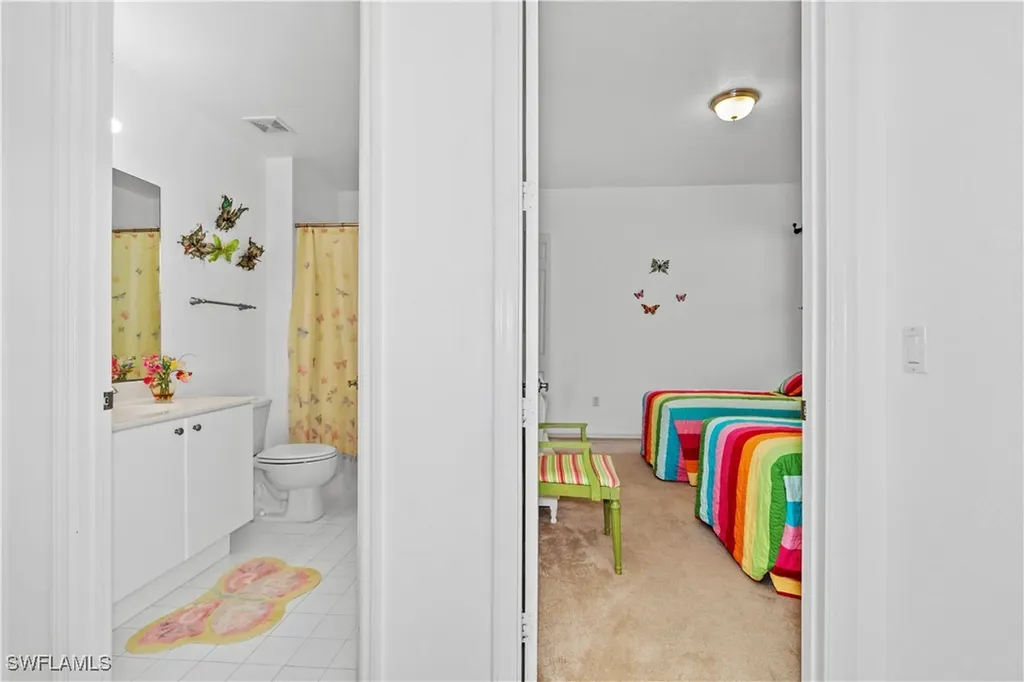 1405 Mariposa Circle Naples FL 34105