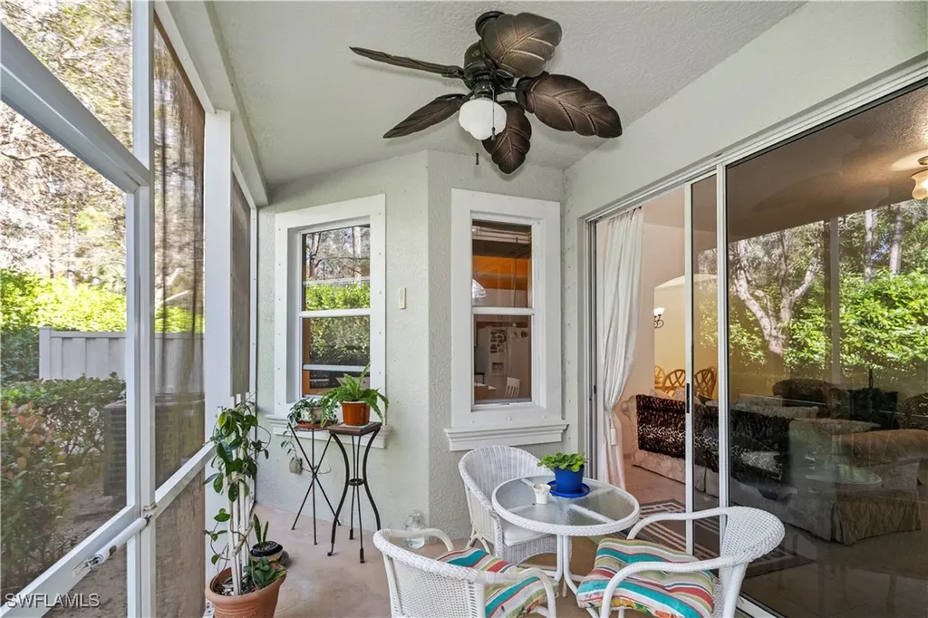 1405 Mariposa Circle Naples FL 34105