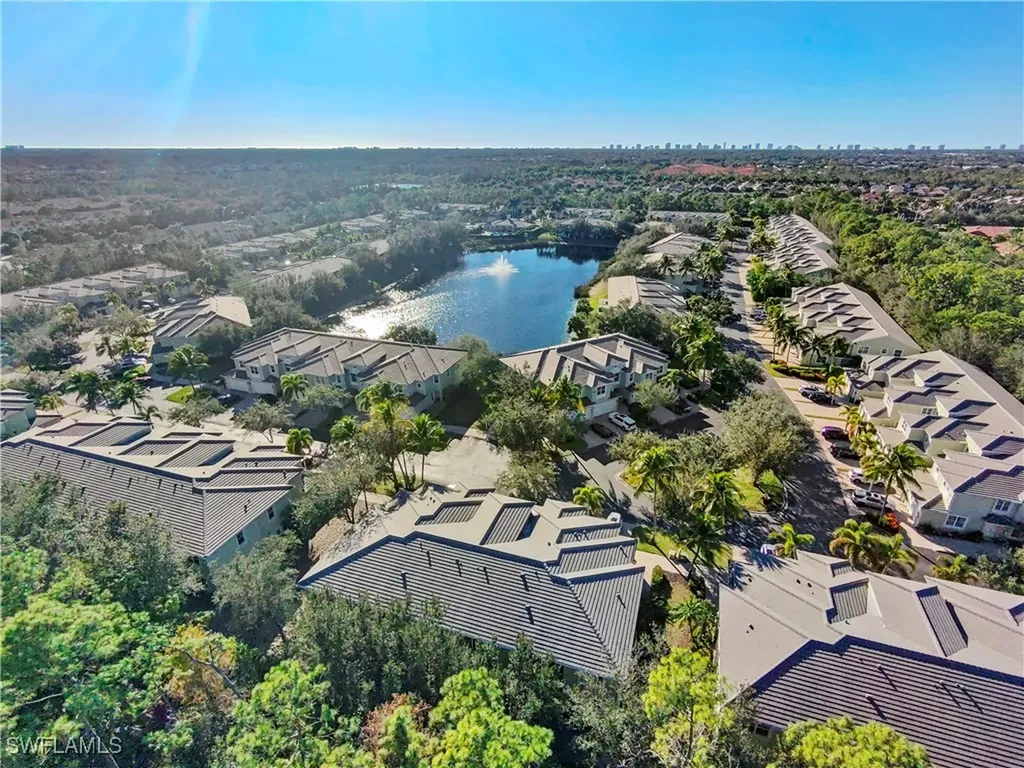 1405 Mariposa Circle Naples FL 34105