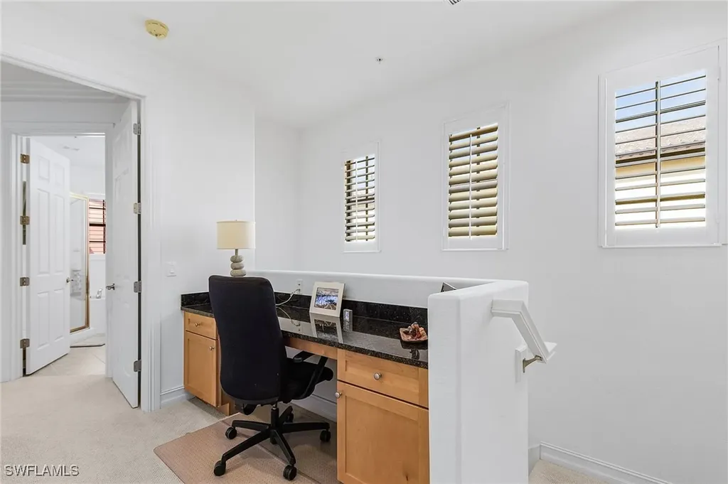 9118 Chula Vista Street Naples FL 34113