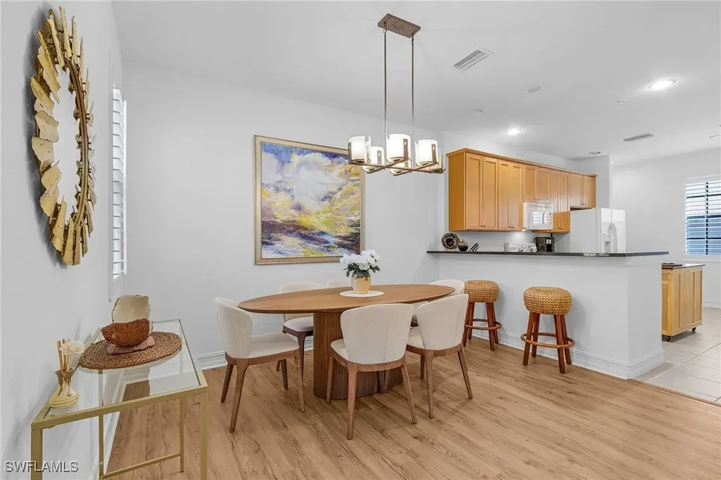 9118 Chula Vista Street Naples FL 34113