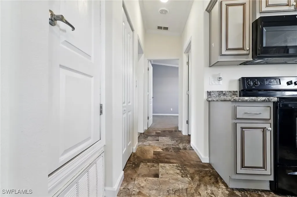 177 Lopez Lane Chokoloskee FL 34138