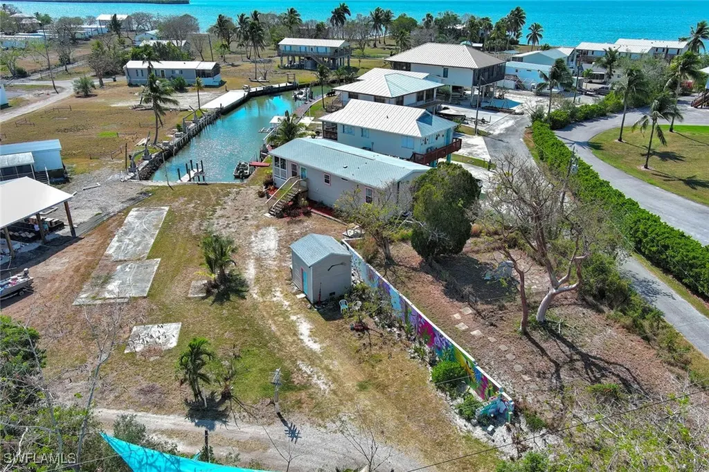 177 Lopez Lane Chokoloskee FL 34138