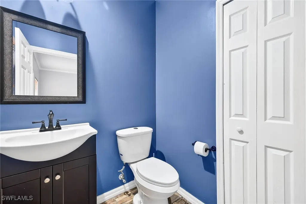 3258 Tamara Drive Naples FL 34109