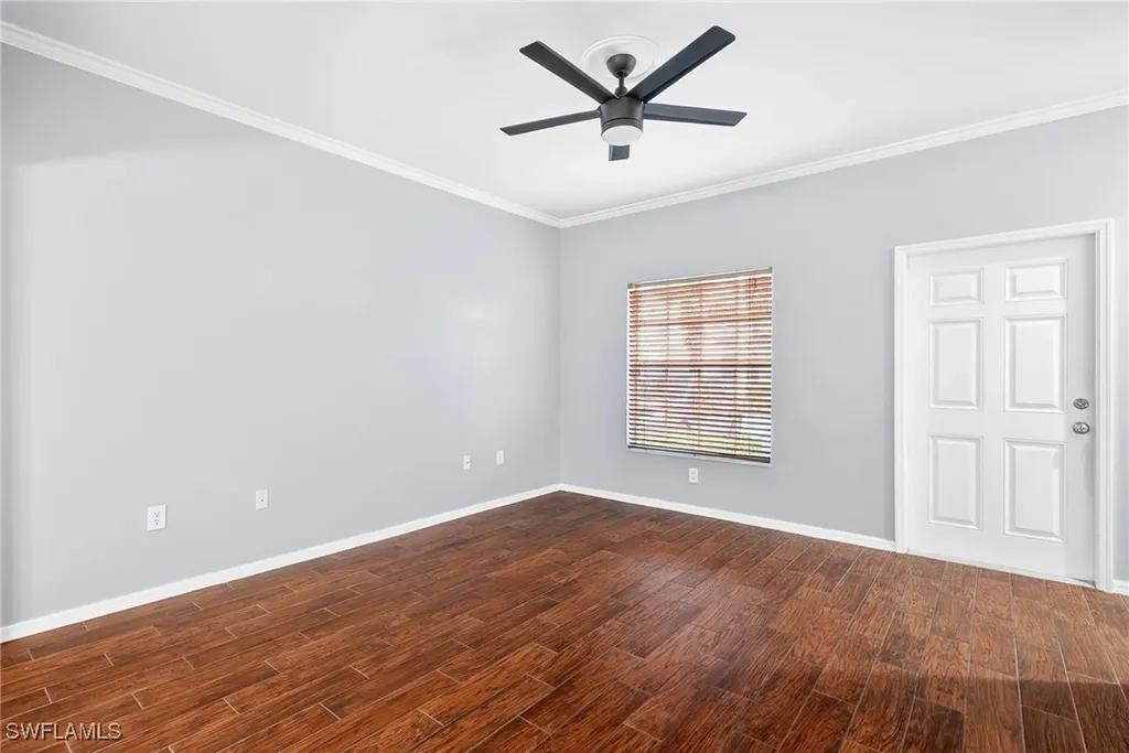 3258 Tamara Drive Naples FL 34109