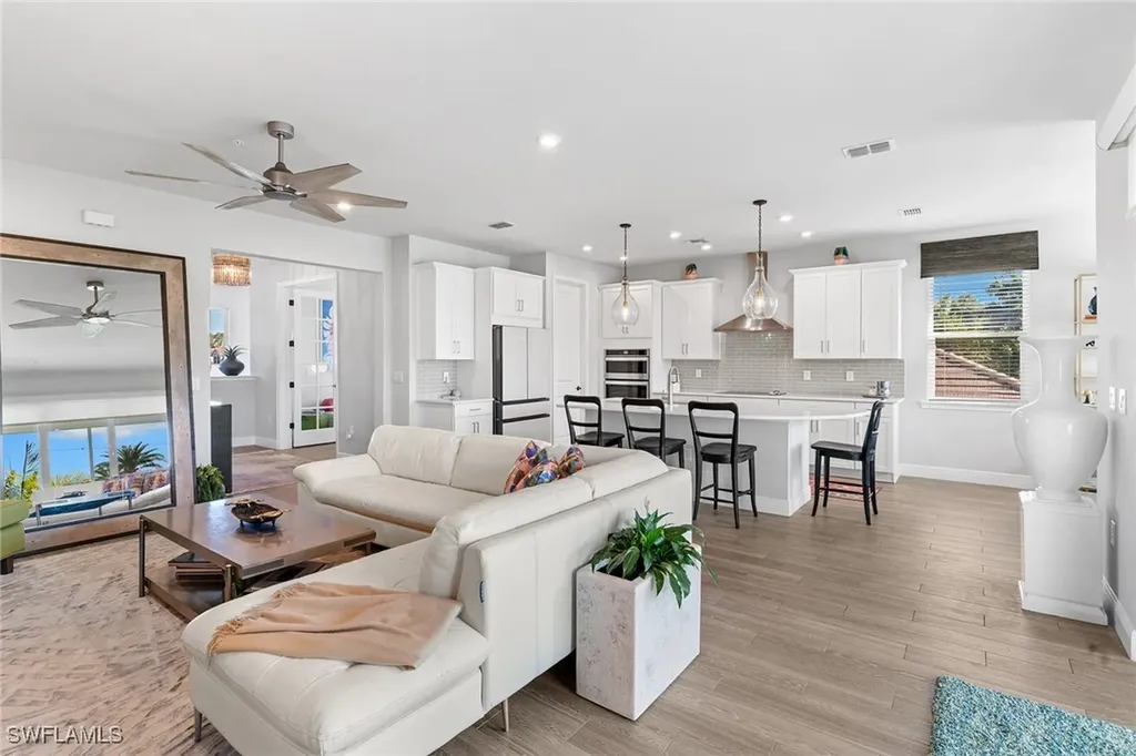 4688 Arboretum Circle Naples FL 34112