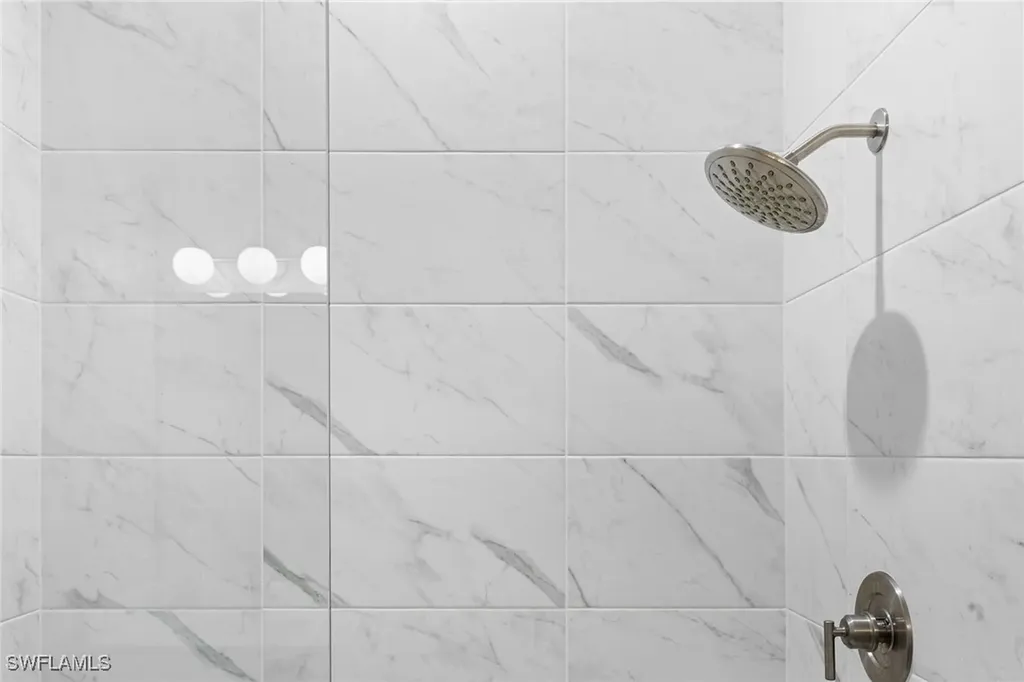 4688 Arboretum Circle Naples FL 34112