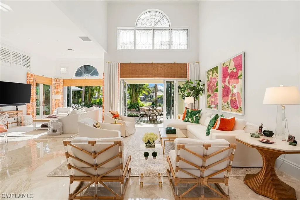 248 Point Salerno Naples FL 34108