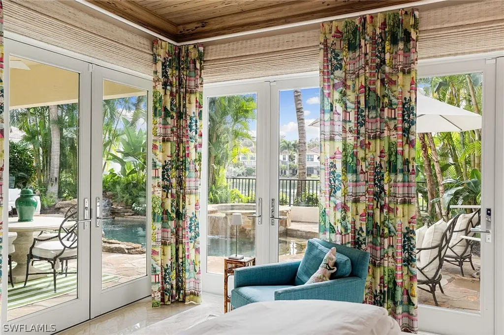 248 Point Salerno Naples FL 34108