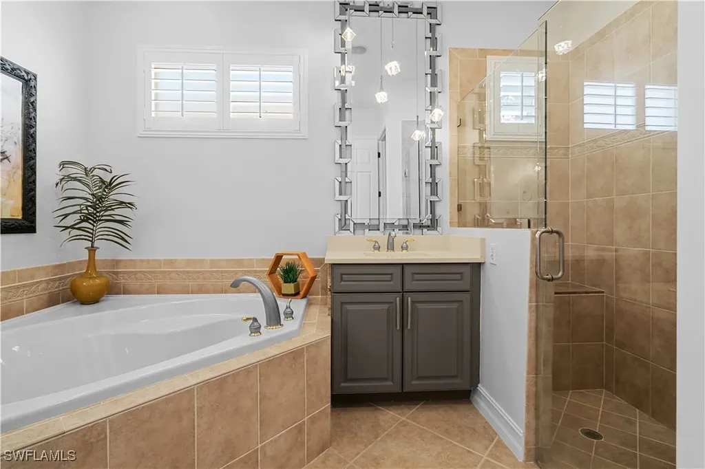 6977 Bent Grass Drive Naples FL 34113