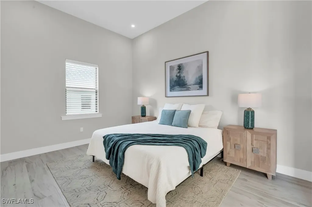 107 W Hilo Street Naples FL 34113