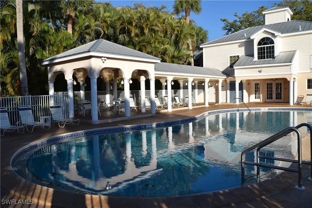 2841 Citrus Lake Drive Naples FL 34109