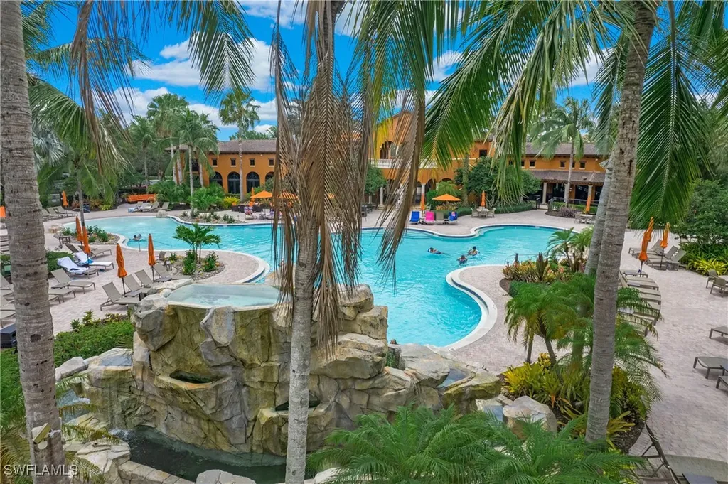 9078 Albion Lane S Naples FL 34113