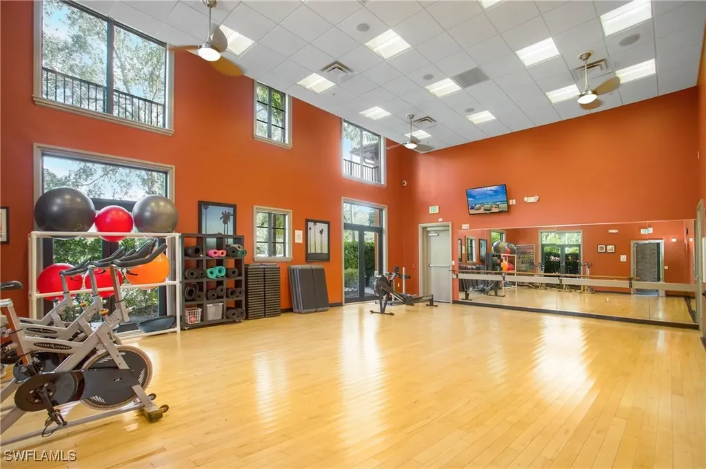 9078 Albion Lane S Naples FL 34113