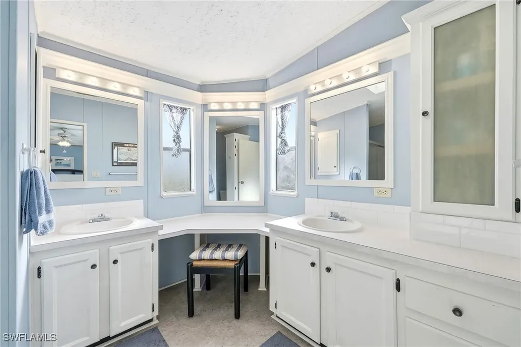 1753 Beverly Drive Naples FL 34114