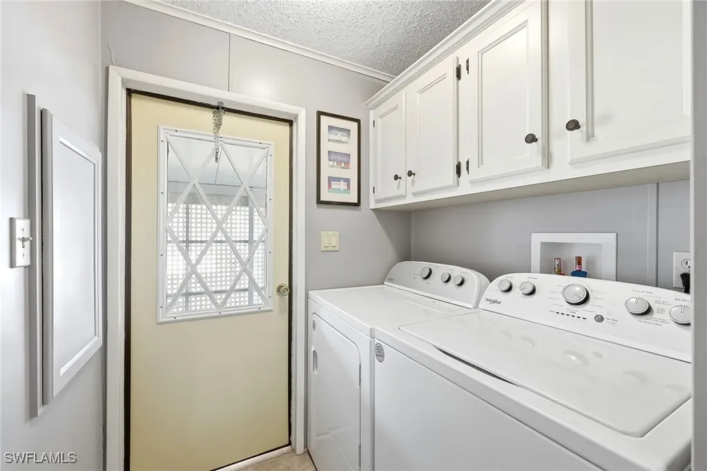 1753 Beverly Drive Naples FL 34114