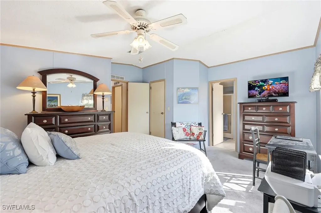 1753 Beverly Drive Naples FL 34114