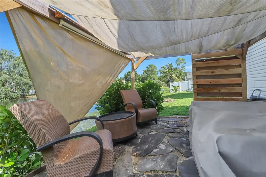 398 Leawood Circle Naples FL 34104