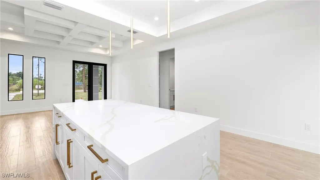 2737 48th Avenue NE Naples FL 34120
