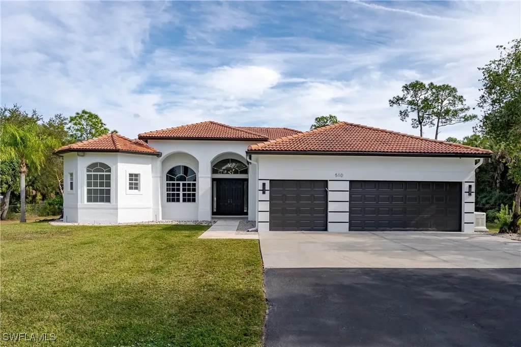 510 13th Street NW Naples FL 34120
