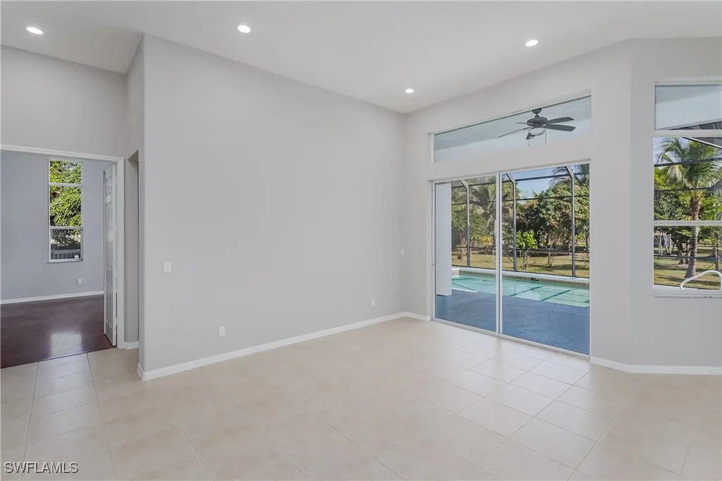 510 13th Street NW Naples FL 34120
