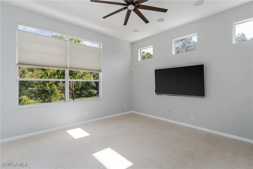 510 13th Street NW Naples FL 34120