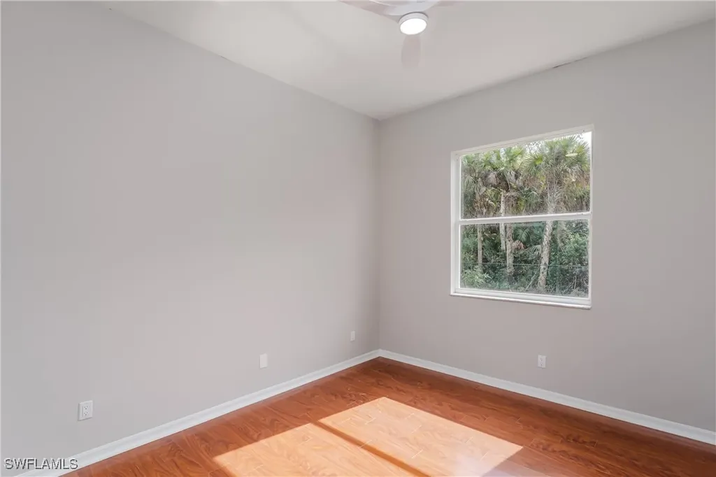 510 13th Street NW Naples FL 34120