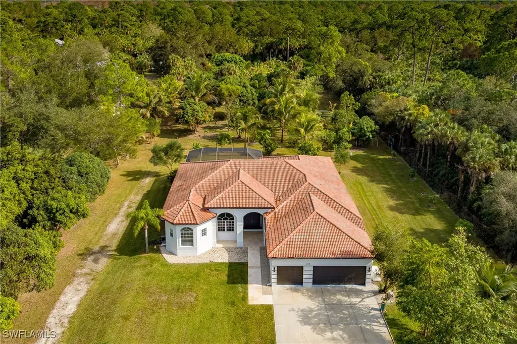 510 13th Street NW Naples FL 34120