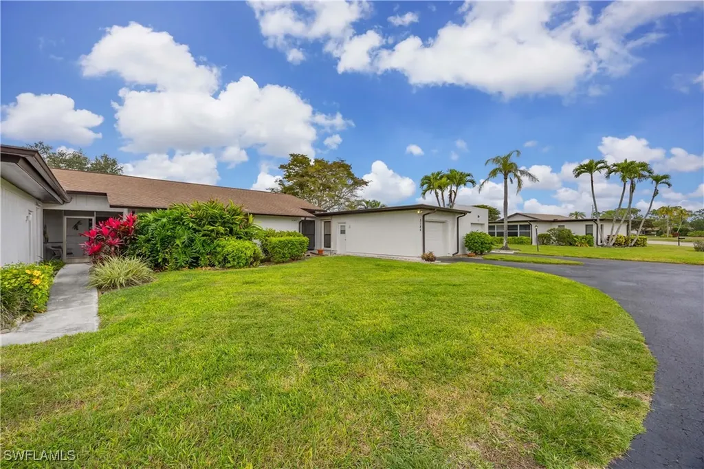3195 Boca Ciega Drive Naples FL 34112
