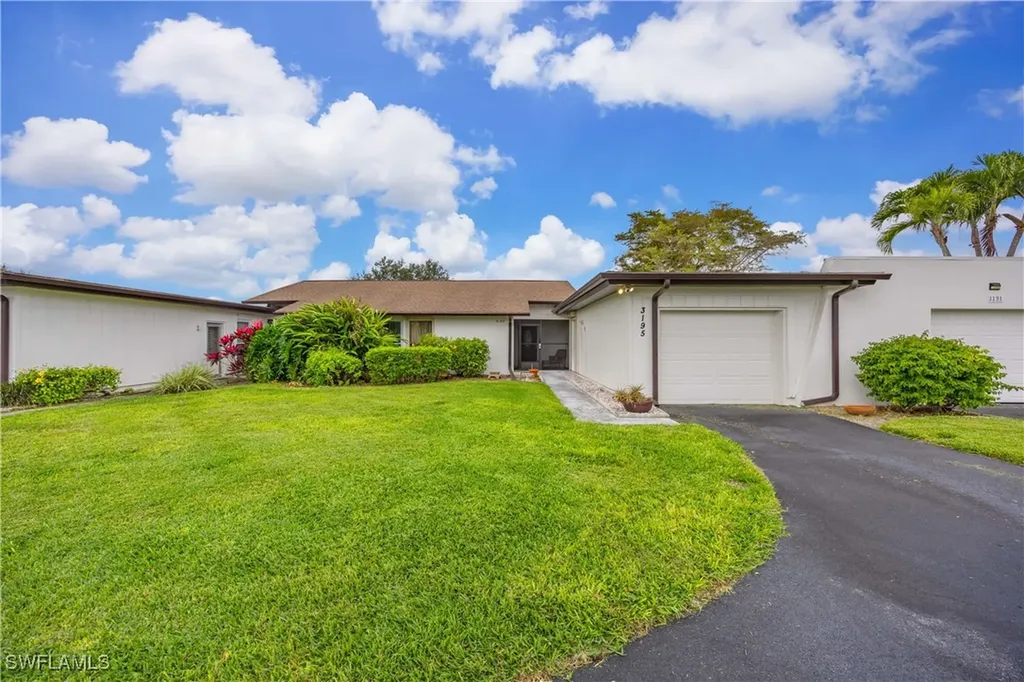 3195 Boca Ciega Drive Naples FL 34112