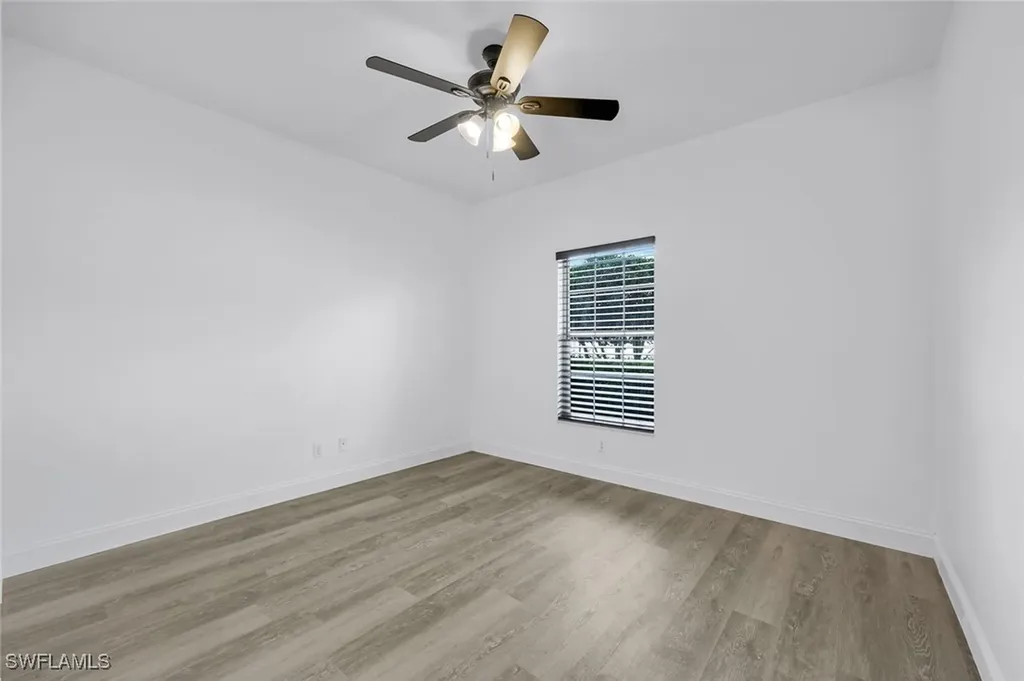 3250 Cypress Glen Way Naples FL 34109