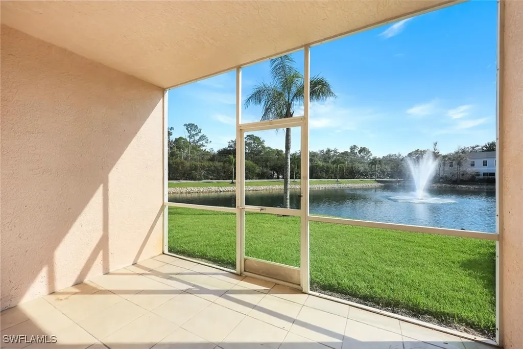 3250 Cypress Glen Way Naples FL 34109