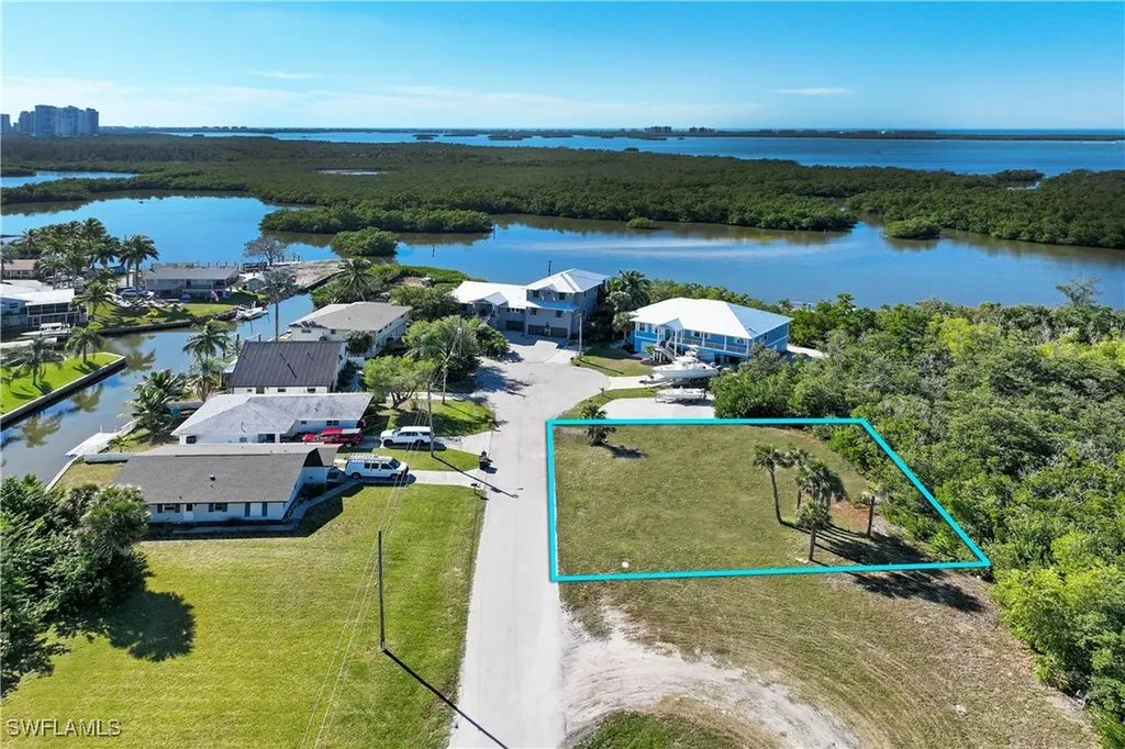 24519 Sailfish Street Bonita Springs FL 34134