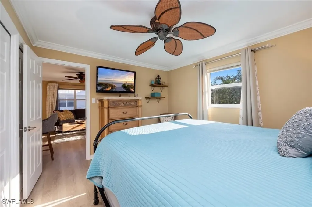 780 10th Avenue S Naples FL 34102