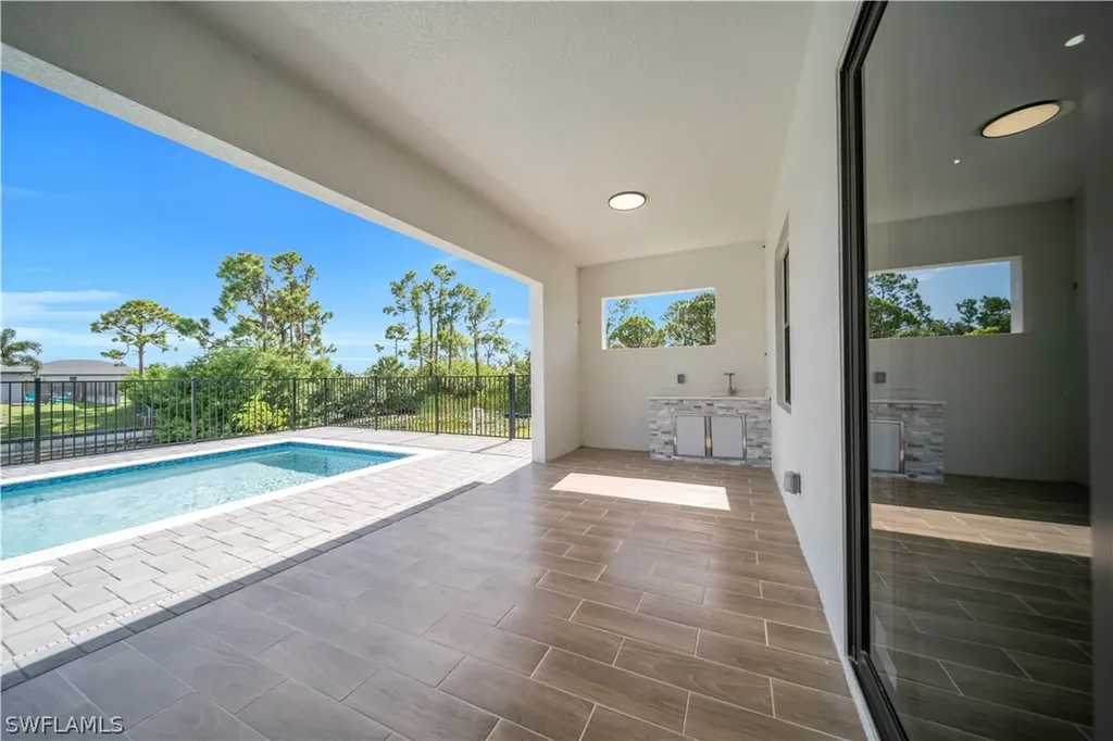 2318 NW 30th Terrace Cape Coral FL 33993