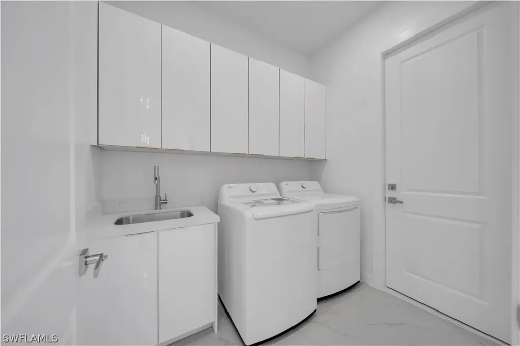 2318 NW 30th Terrace Cape Coral FL 33993