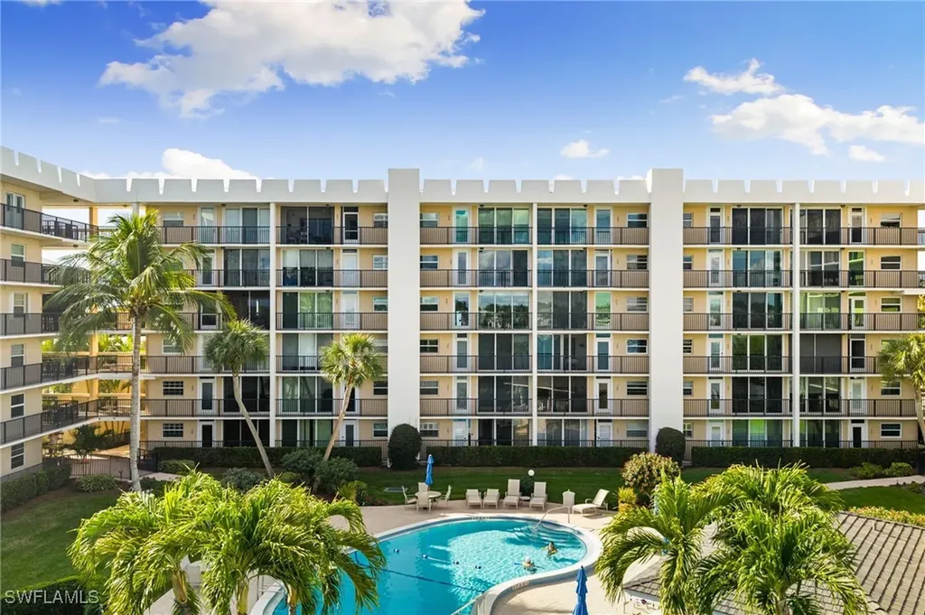 3500 Gulf Shore Boulevard N Naples FL 34103