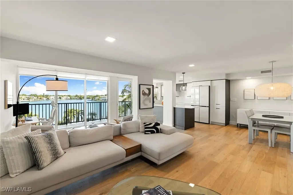 3500 Gulf Shore Boulevard N Naples FL 34103