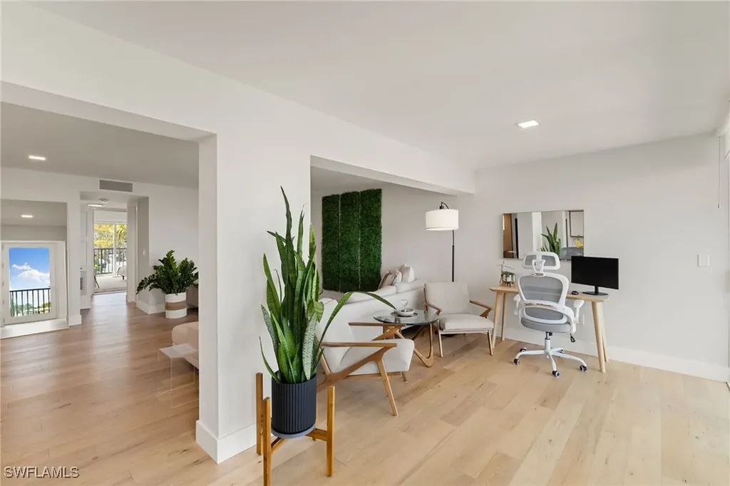 3500 Gulf Shore Boulevard N Naples FL 34103