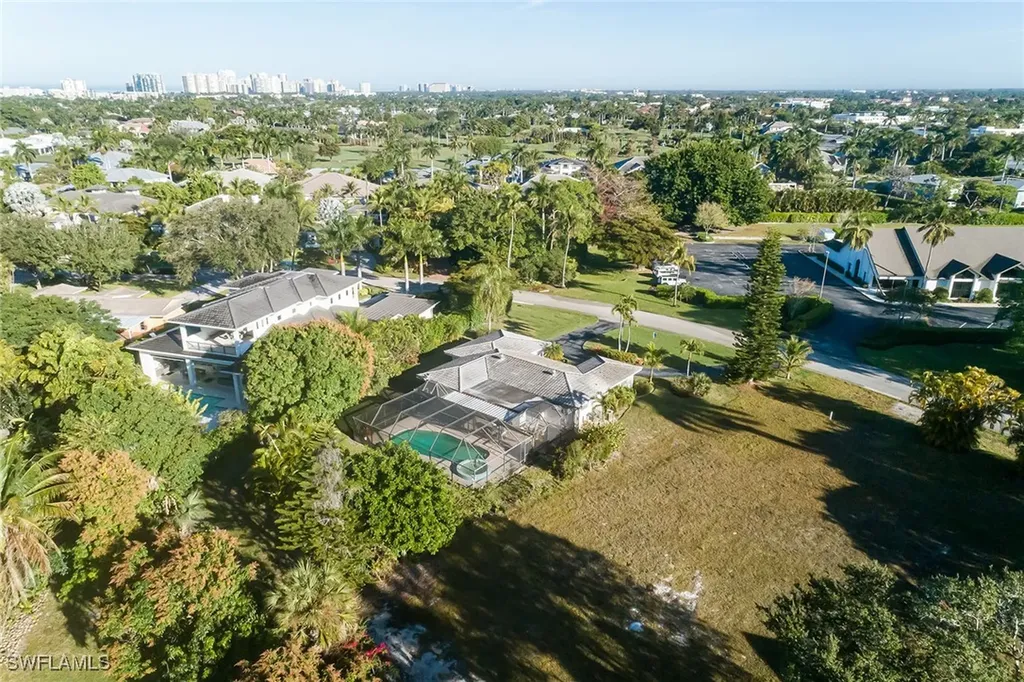 700 Bow Line Drive Naples FL 34103