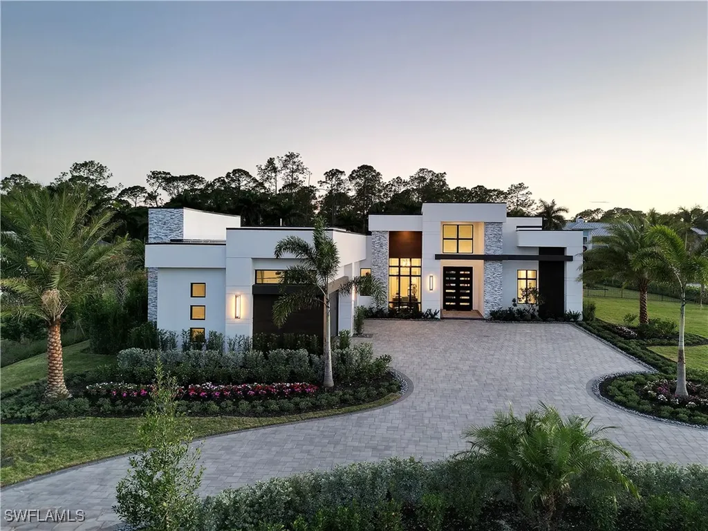 3054 Ravenna Avenue Naples FL 34120