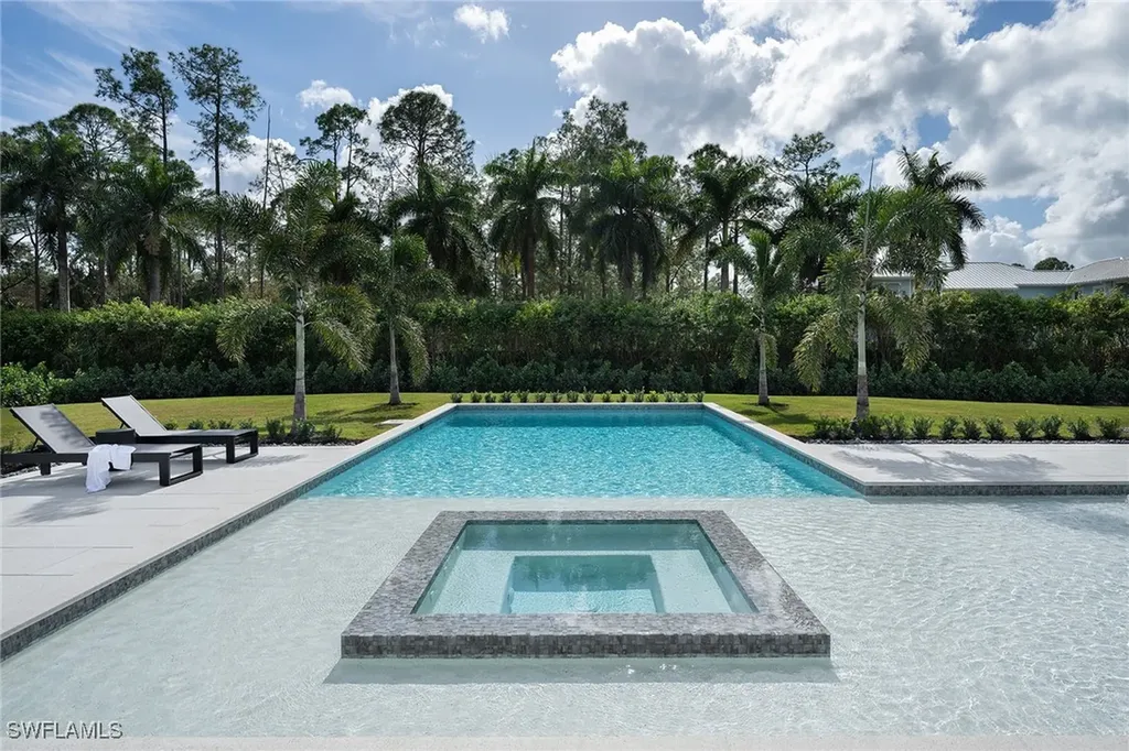 3054 Ravenna Avenue Naples FL 34120