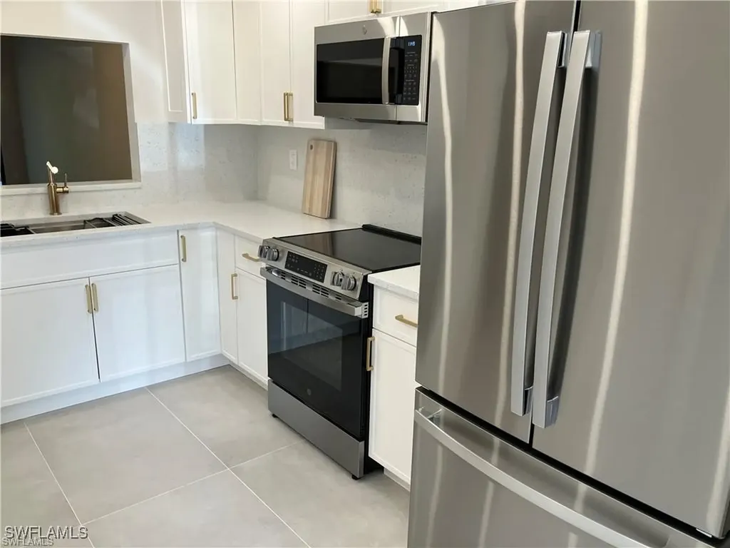 1826 Kings Lake Boulevard Naples FL 34112